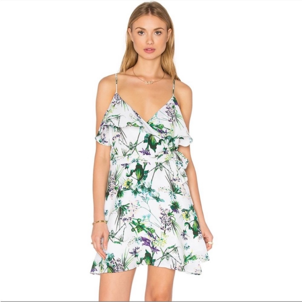 Amour Vert Barrett Wrap Dress in Tropical 100% Silk Size M